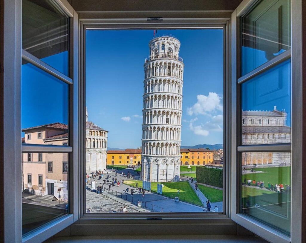 relais i miracoli con vista torre di pisa