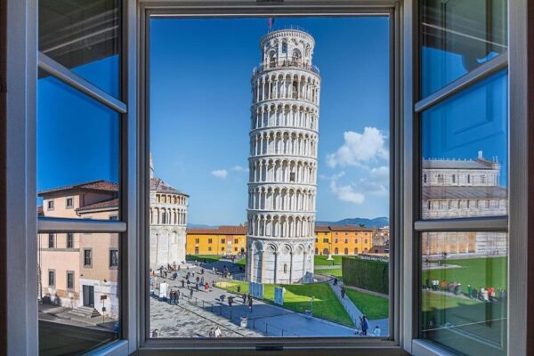relais i miracoli met uitzicht op de toren van pisa