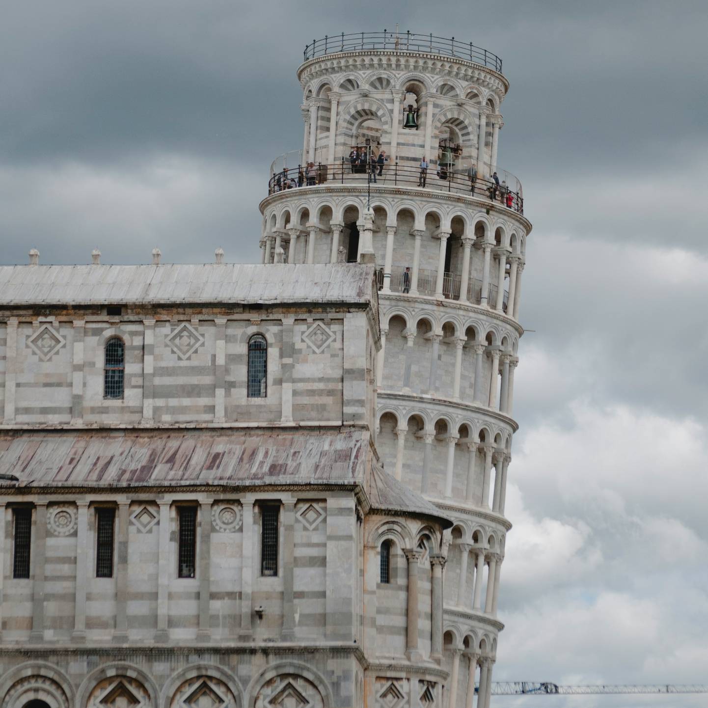dienstregelingen toren van pisa